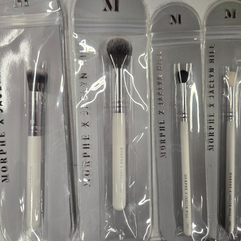 7-Piece Morphe/Jeffree Star Makeup Brush Set - Picture 2 of 6